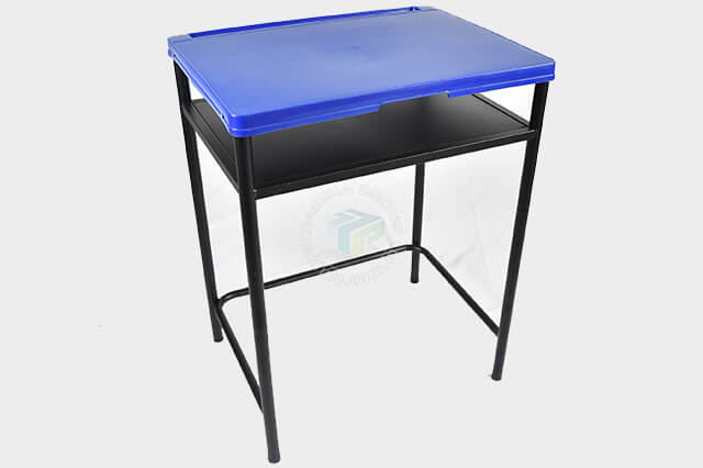 meja sekolah